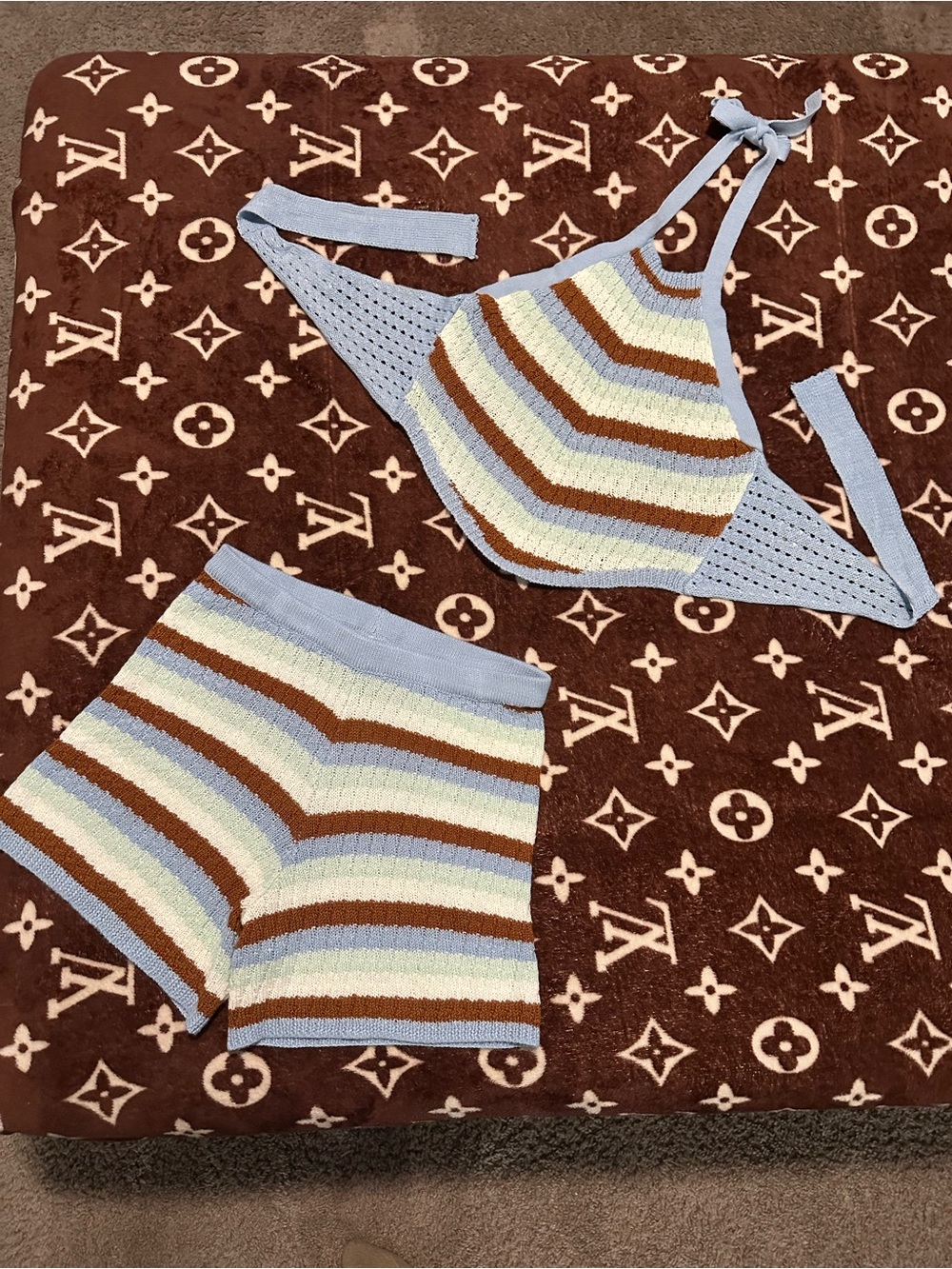 Striped knit set